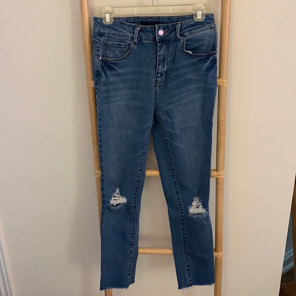 Black Label Jeans